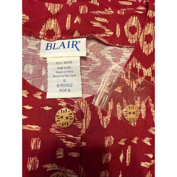 VTG NWOT Blair Tribal Print Button Down Blouse 3/4 Sleeves Burgundy Size Small. - Picture 6 of 8
